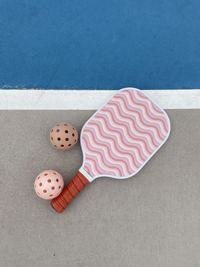 Wavy LUXE Pickleball Paddle. Cute and aesthetic pickleball paddles